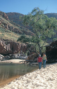 Ormiston Gorge - West MacDonnell ranges travel guide and tours courtesy of Northern Territory Tourism